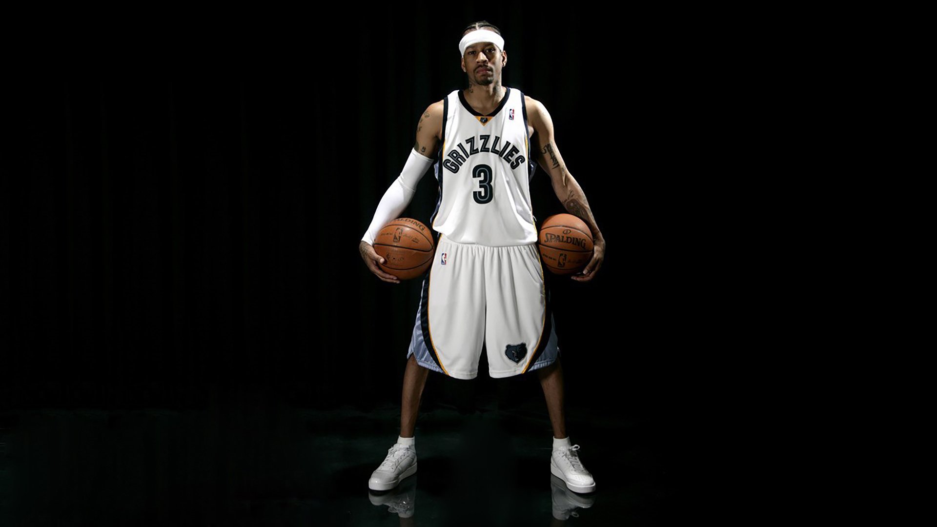 “极速逆转!车手在绝境中实现惊天翻盘”