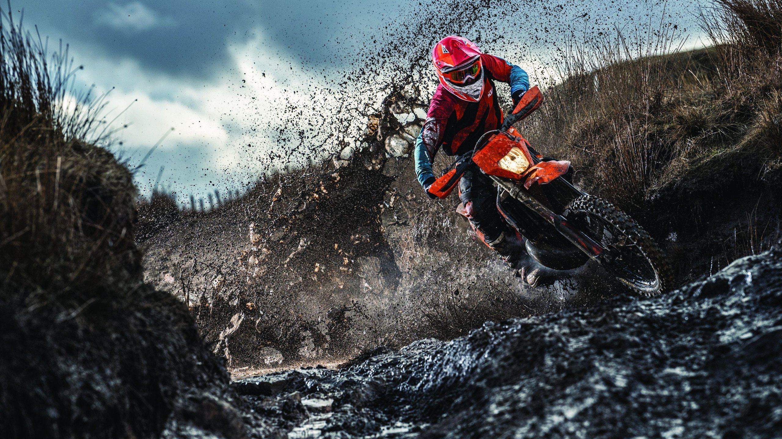 “青训+产业+文化”纲领在全国多地齐头并进，行业新局面逐步成型